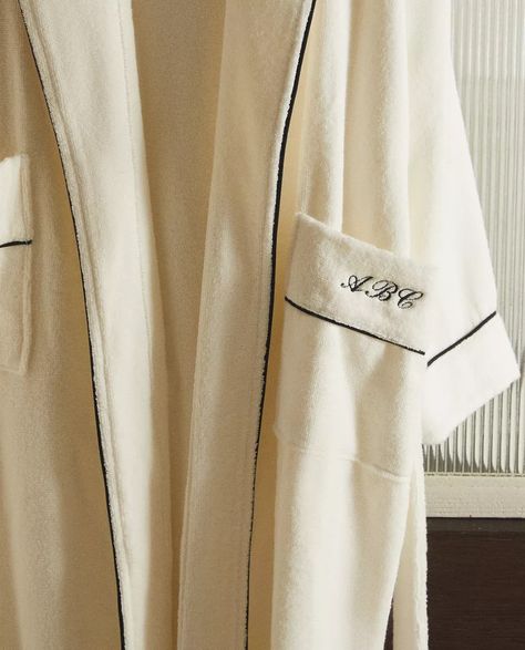 Peignoirs blancs liserés Zara Home